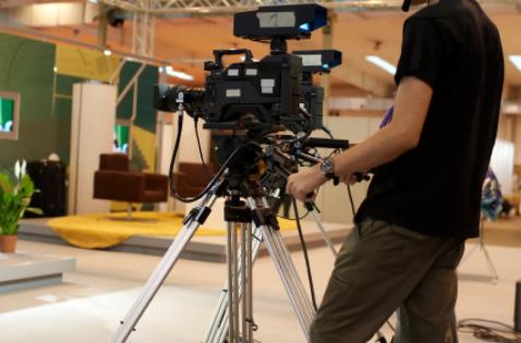 Let Cellardoor Cinema produce your next broadcast or internet commercial.
